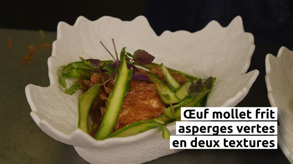 A feu doux : La table de Jean-Mi #02 Œuf mollet frit et asperges vertes en deux textures 